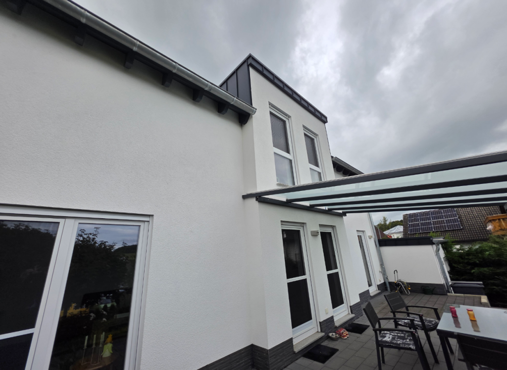 Außenansicht Hinterseite