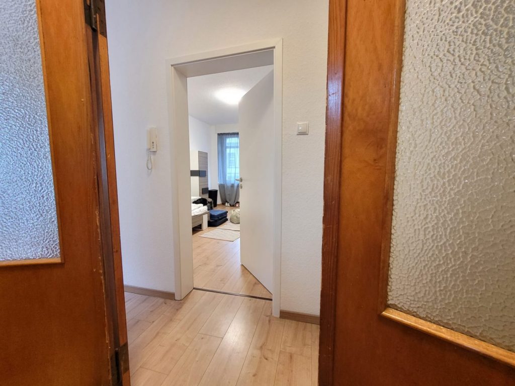 Wohnungseingang 1 OG