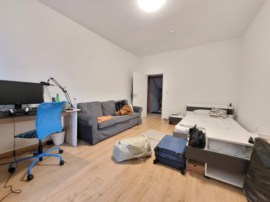 Zimmer Wohnung 1 OG