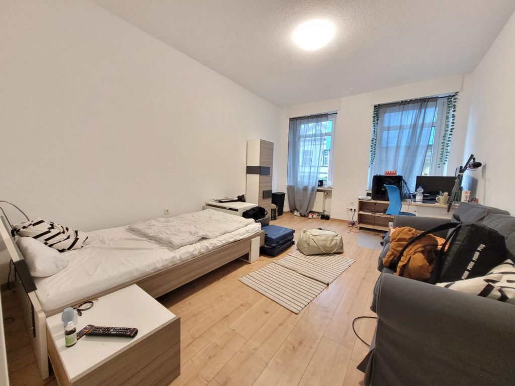 Zimmer Wohnung 1 OG