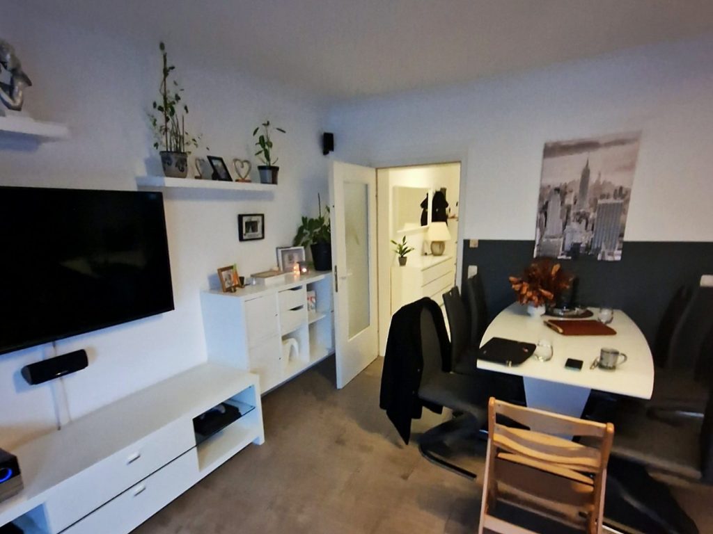 02 Wohnbereich Medienwand