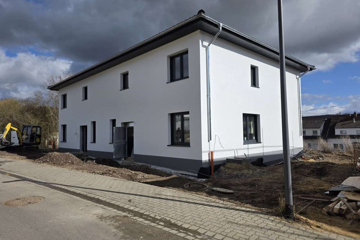 Doppelhaushälfte in Bassenheim